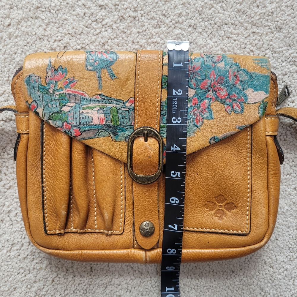 Patricia Nash Painted Floral Leather Crossbody Purse W/Adjustable Strap - Picture 12 of 13